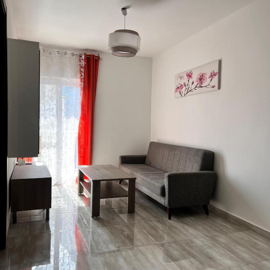 F4 Room 3, Private Room Two Single Beds Shared Bathroom 음시다 외부 사진
