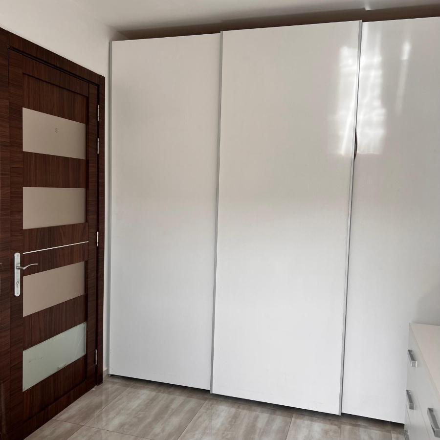 F4 Room 3, Private Room Two Single Beds Shared Bathroom 음시다 외부 사진