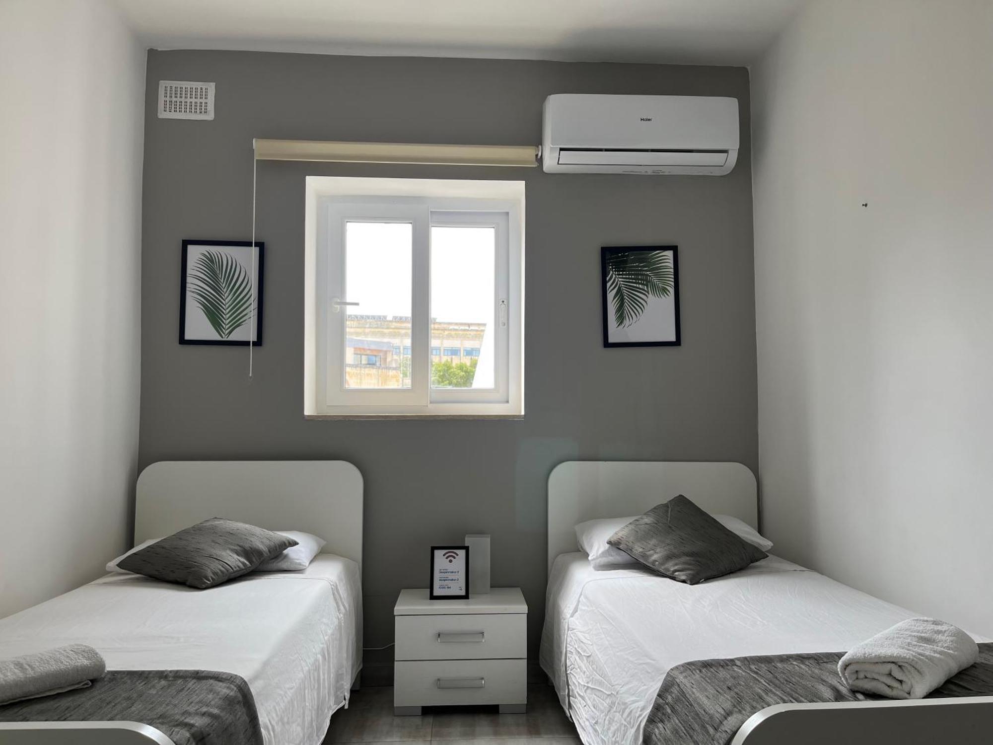 F4 Room 3, Private Room Two Single Beds Shared Bathroom 음시다 외부 사진